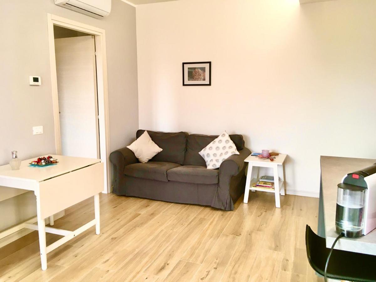 Appartamento Con Due Camere Da Letto E Free Park Verona Buitenkant foto
