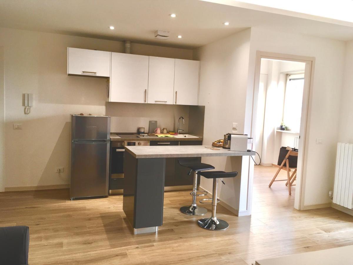 Appartamento Con Due Camere Da Letto E Free Park Verona Buitenkant foto