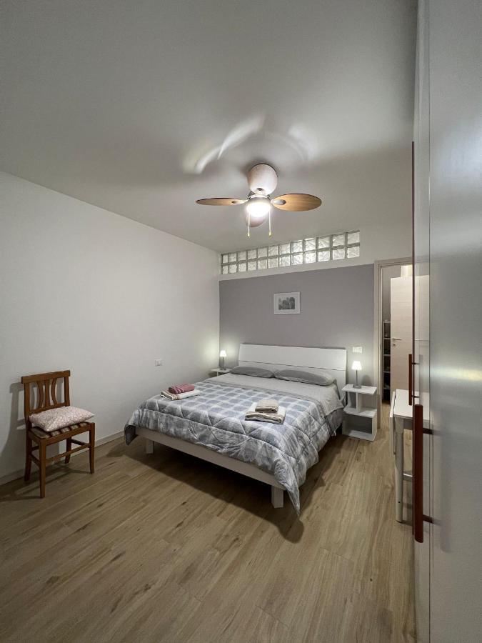 Appartamento Con Due Camere Da Letto E Free Park Verona Buitenkant foto