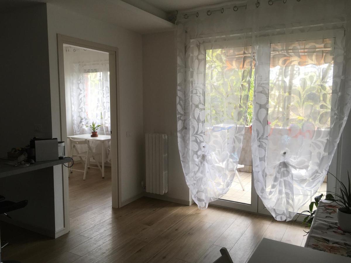 Appartamento Con Due Camere Da Letto E Free Park Verona Buitenkant foto