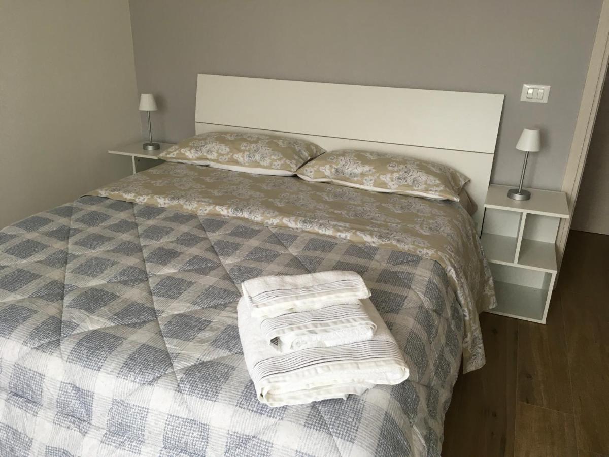 Appartamento Con Due Camere Da Letto E Free Park Verona Buitenkant foto